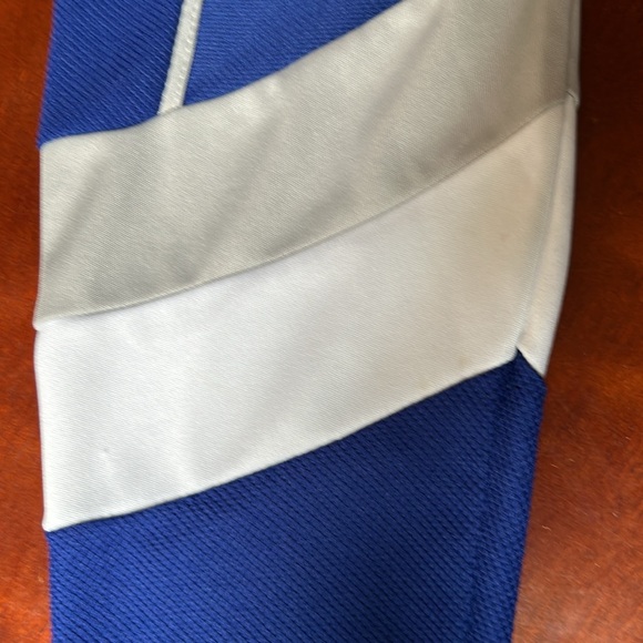 NHL Toronto Maple Leafs Youth Top - Picture 6 of 6